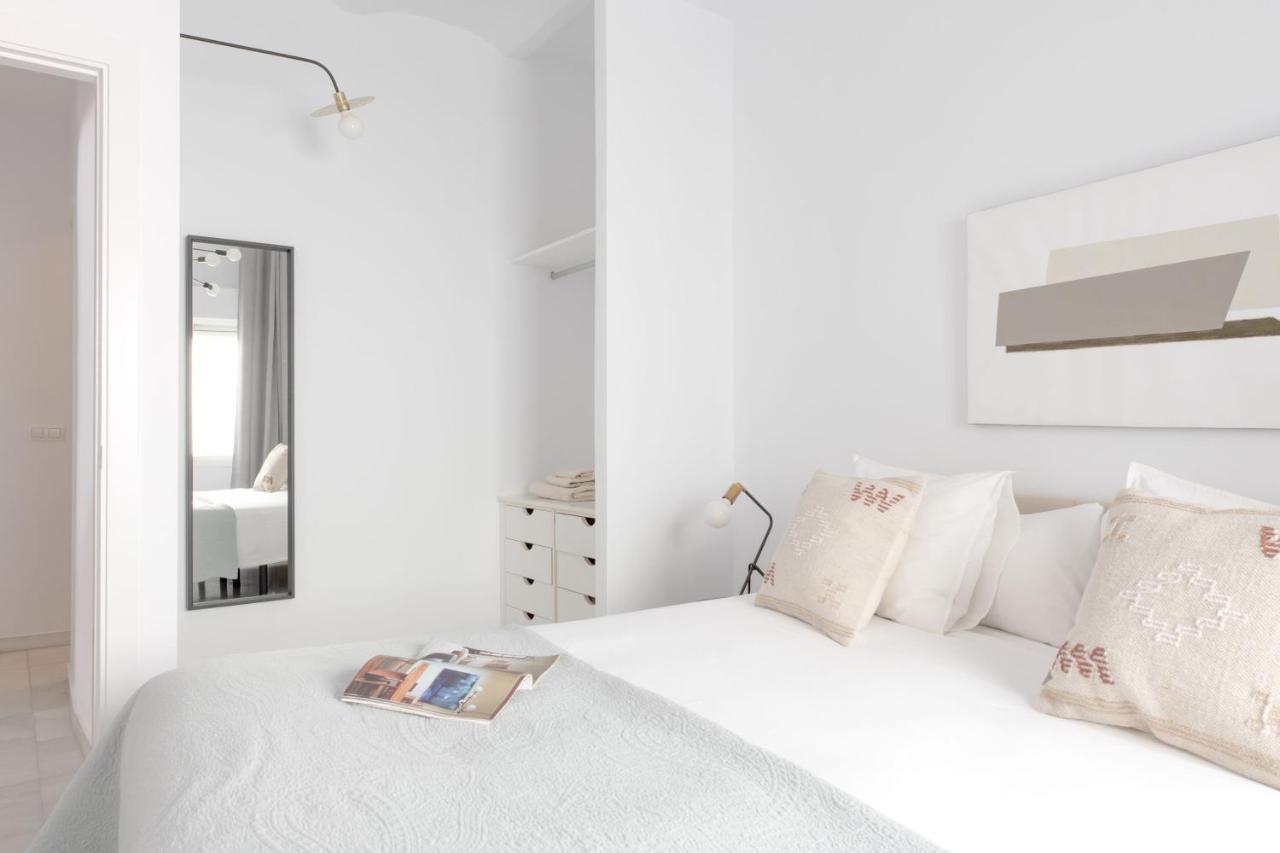 إشبيلية Suites Maestranza - Puerta Del Arenal By Magno Apartments المظهر الخارجي الصورة